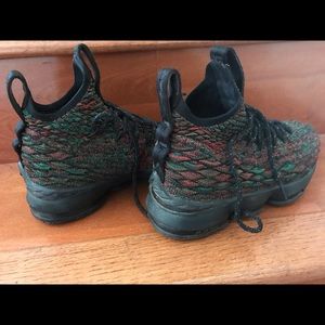 Nike Lebron 15 BHM youth
